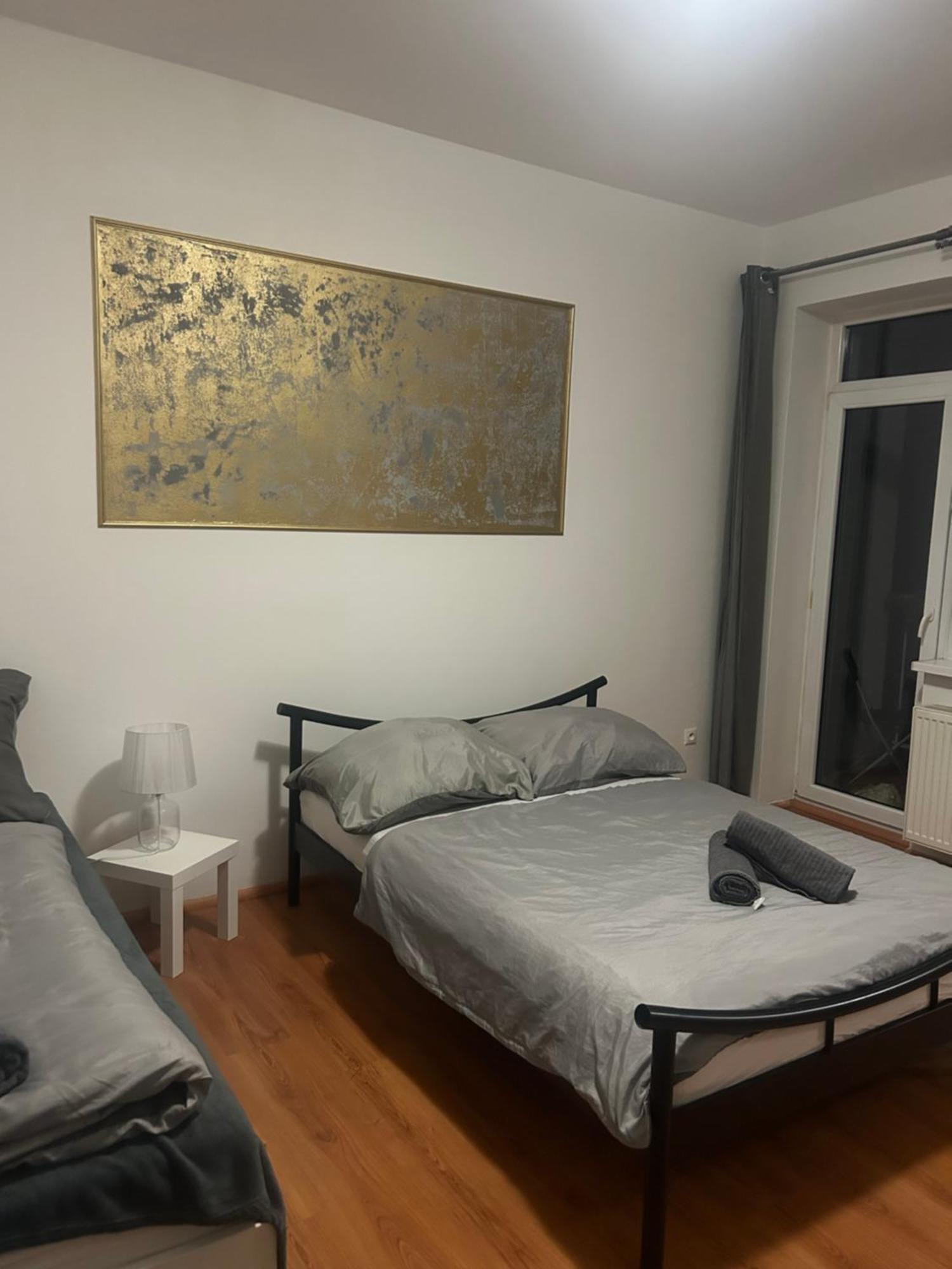 Plaza De Luxe Apartamento Bratislava Exterior foto